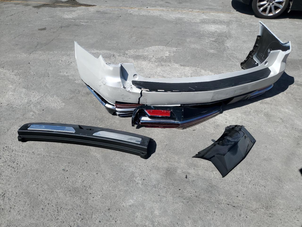 2024 Cadillac Escalade Premium Luxury VIN: 1GYS4CKL1RR321179 Lot: 60243525