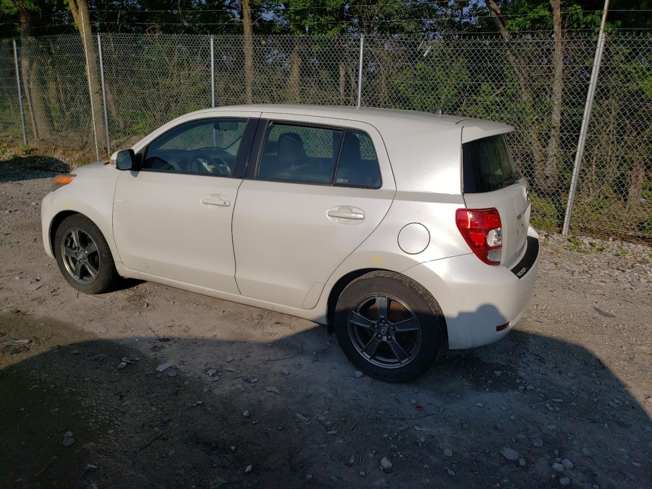 TOYOTA SCION 2012 VIN JTKKU4B42C1015840 фото 2