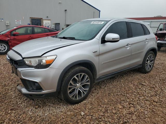  MITSUBISHI OUTLANDER 2018 Серебристый