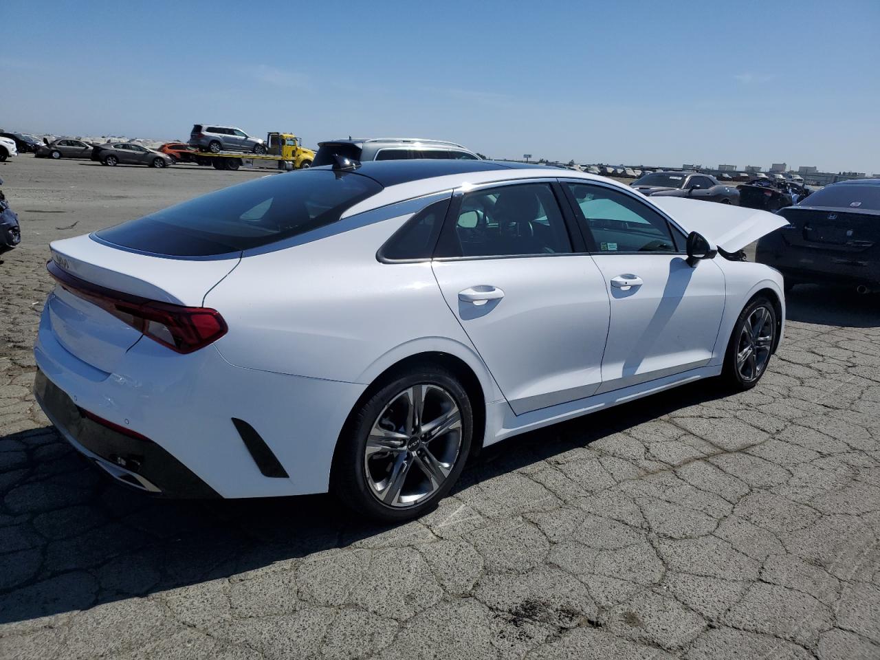 KIA K5 2022 VIN 5XXG34J27NG145510 photo 3