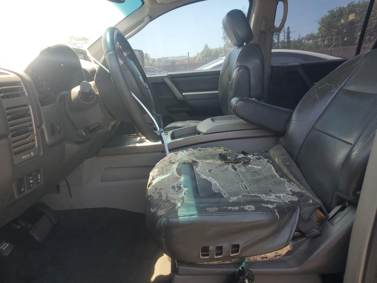 2004 Nissan Armada Se VIN: 5N1AA08B64N738929 Lot: 62464955