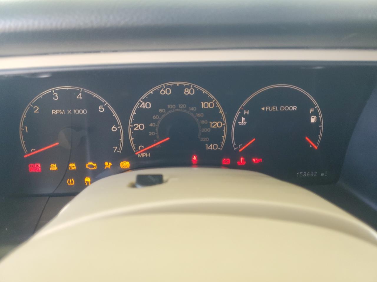 2005 Lincoln Navigator VIN: 5LMFU28545LJ20716 Lot: 62369565