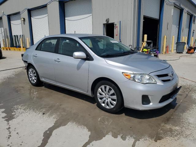  TOYOTA COROLLA 2012 Srebrny
