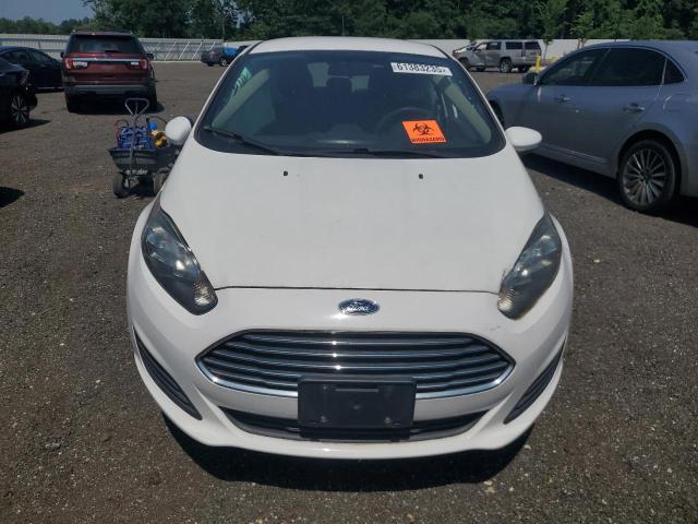  FORD FIESTA 2017 Білий