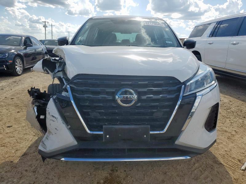  NISSAN KICKS 2021 Biały