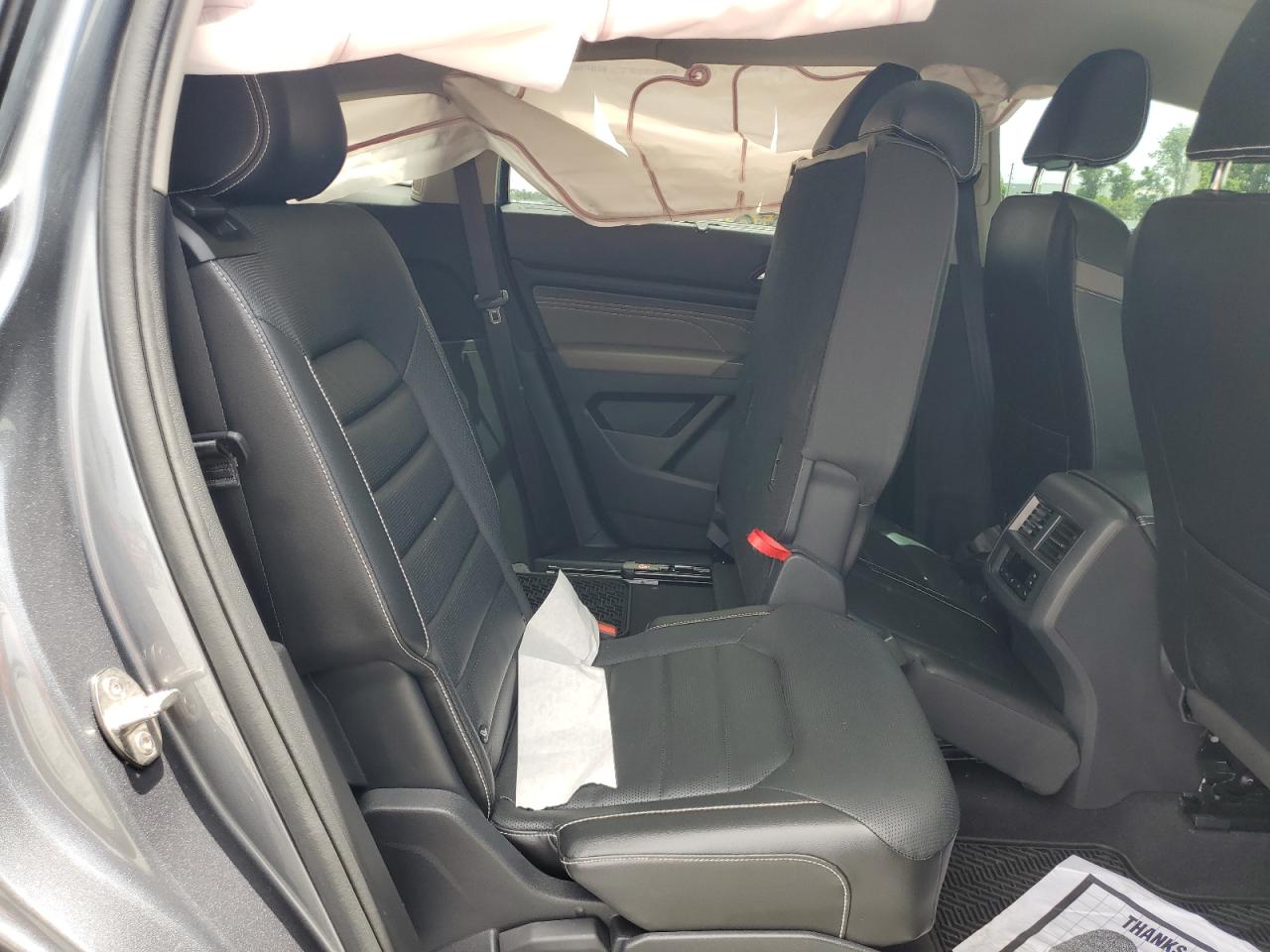 1v2fr2caxnc529850 1V2FR2CAXNC529850 2022 Volkswagen Atlas Sel Premium R-Line