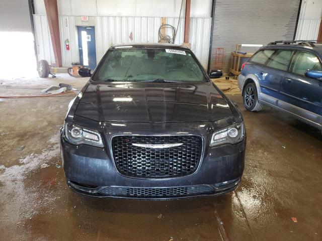  CHRYSLER 300 2017 Granatowy