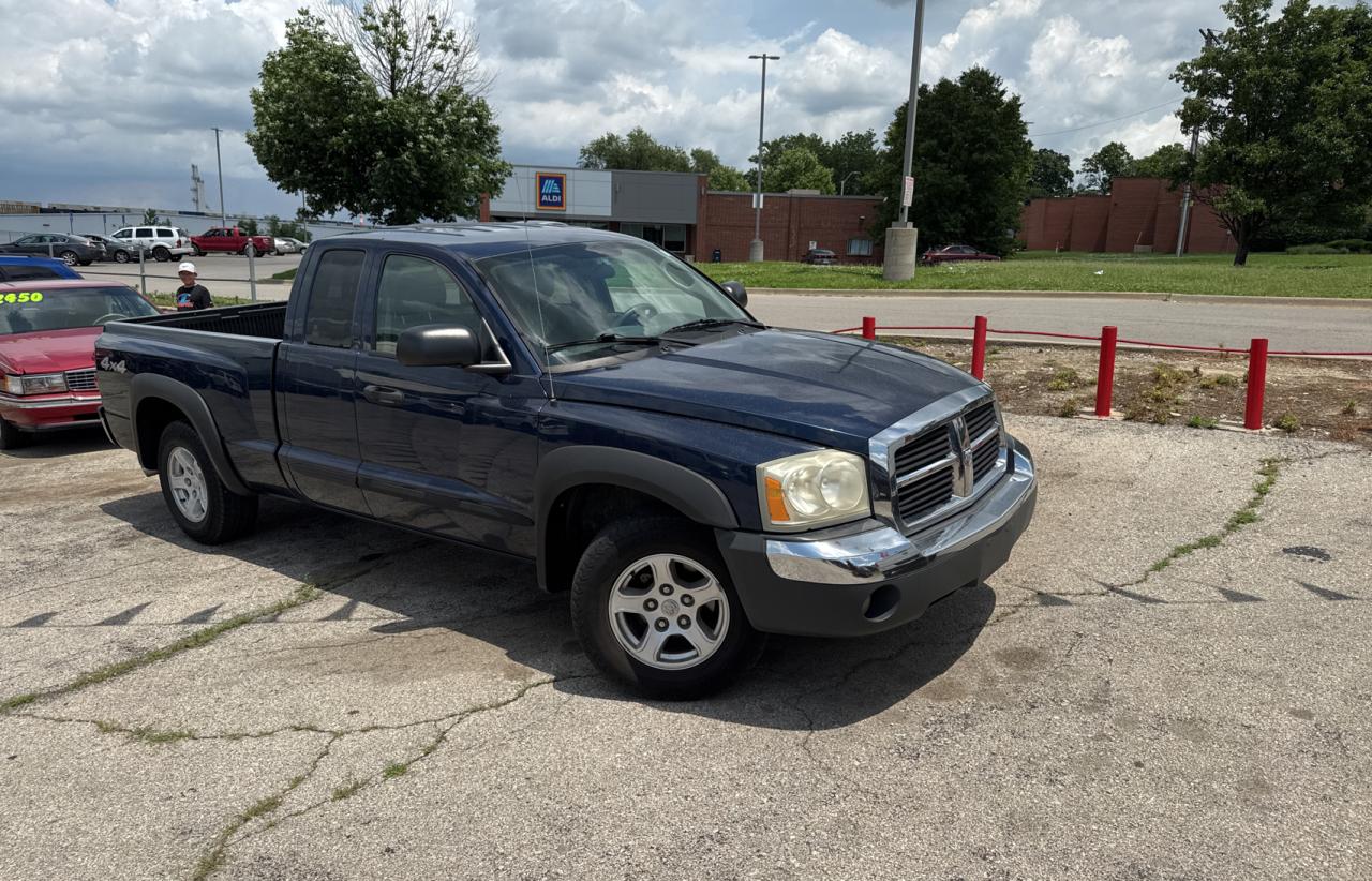 Kansas City, KS에서 판매 중인 2005 Dodge Dakota Slt - Normal Wear