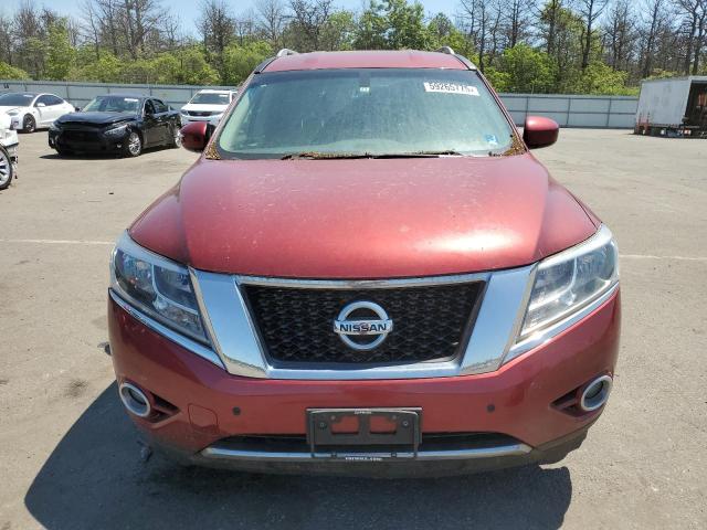  NISSAN PATHFINDER 2016 Червоний