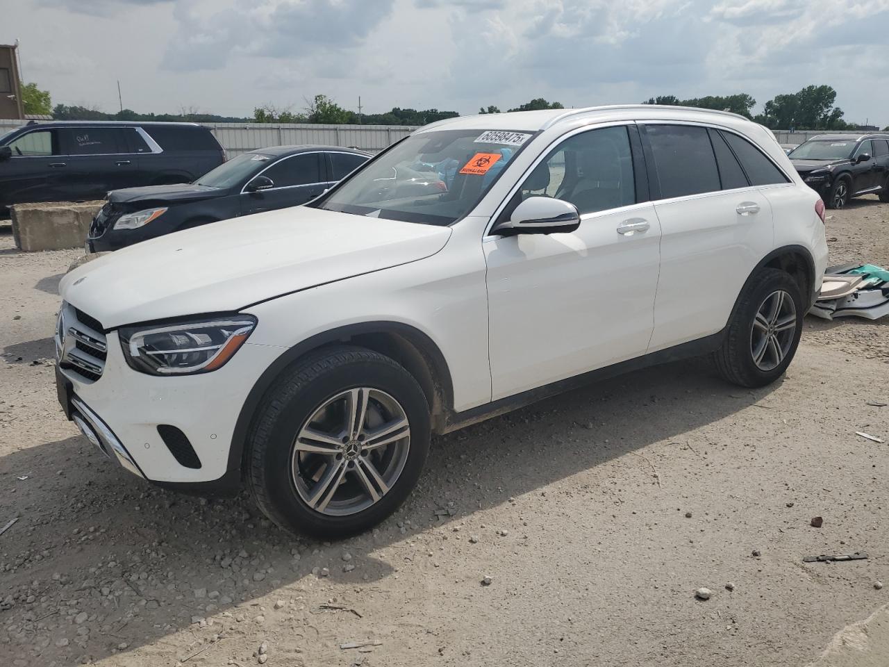 2022 Mercedes-Benz Glc 300 4Matic zu verkaufen in Kansas City, KS - Biohazard/Chemical