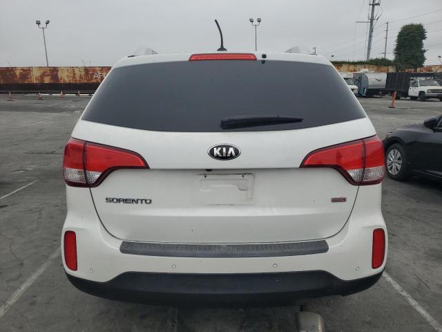  KIA SORENTO 2015 Biały