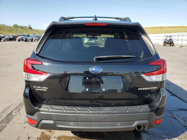  SUBARU FORESTER 2019 Czarny
