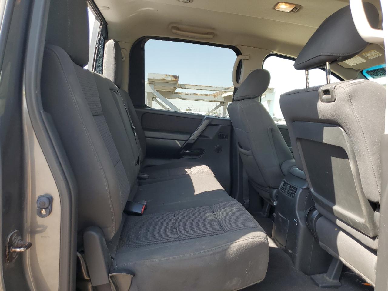 2014 Nissan Titan S VIN: 1N6BA0EC0EN511157 Lot: 62110235