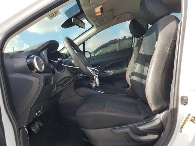  NISSAN VERSA 2021 Biały