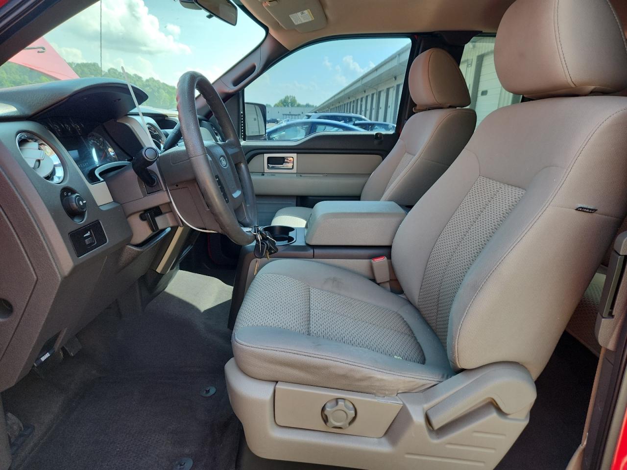 2010 Ford F150 Super Cab VIN: 1FTFX1EV0AFD76020 Lot: 62637165
