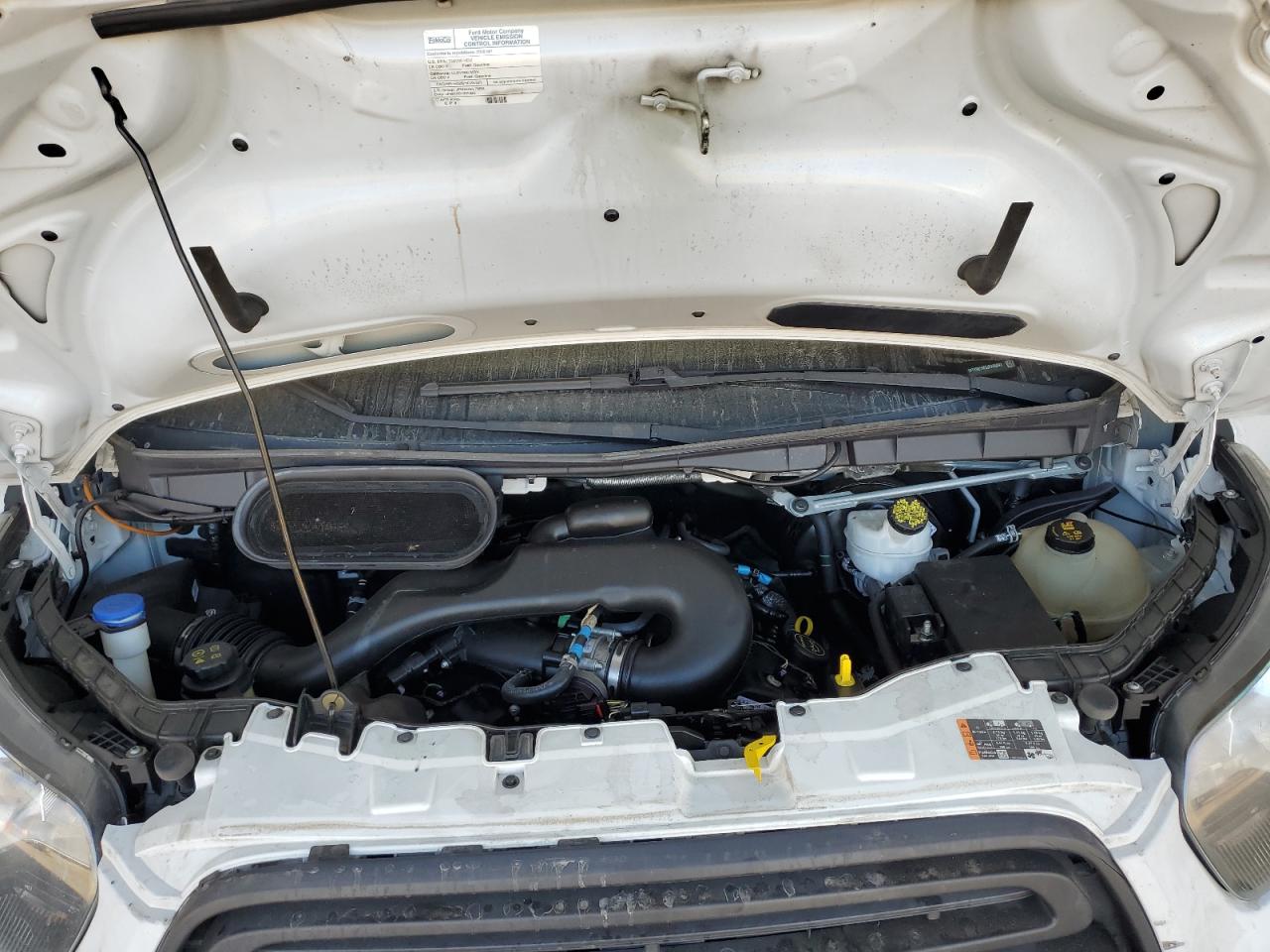 VIN: 1FTYR2YM3JKA96093 2018 FORD TRANSIT