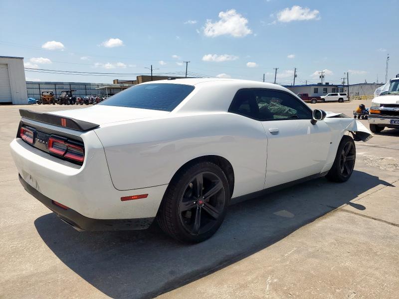  DODGE CHALLENGER 2018 Белы