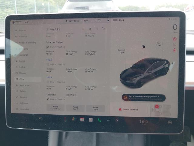 2022 TESLA MODEL 3 STANDARD RANGE + 