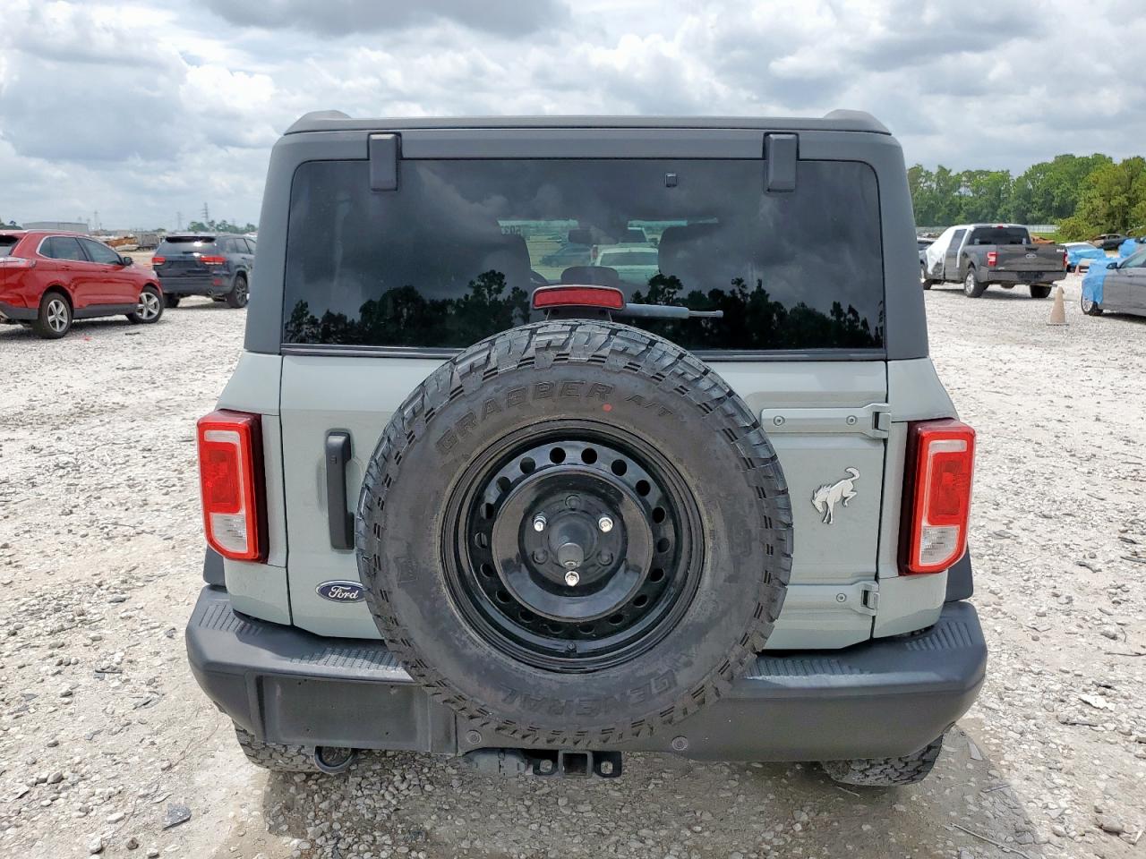2022 Ford Bronco Base VIN: 1FMEE5DHXNLA89646 Lot: 59374815