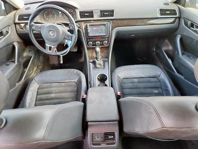  VOLKSWAGEN PASSAT 2014 Szary