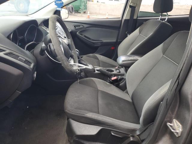 Sedans FORD FOCUS 2012 Gray