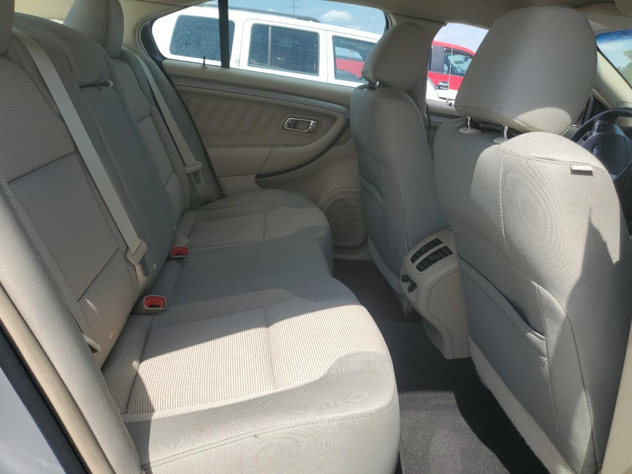 2014 Ford Taurus Sel VIN: 1FAHP2H87EG152835 Lot: 62416375