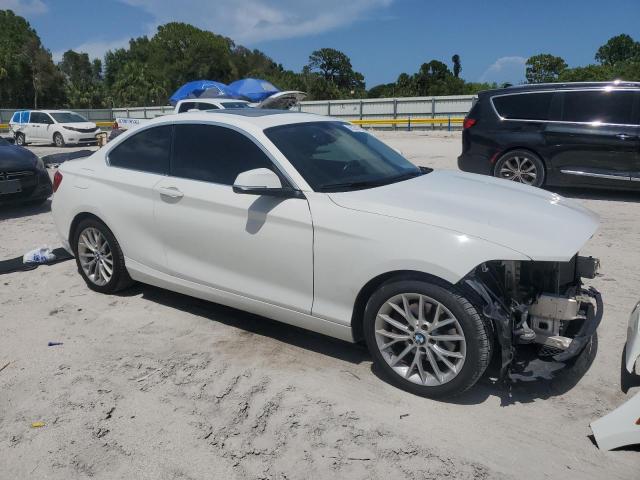  BMW 2 SERIES 2015 Белы