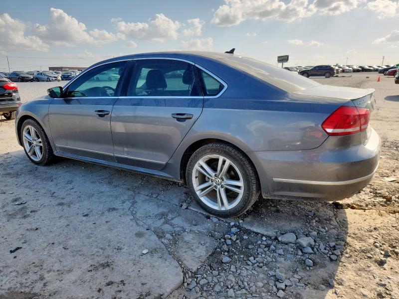  VOLKSWAGEN PASSAT 2014 Szary
