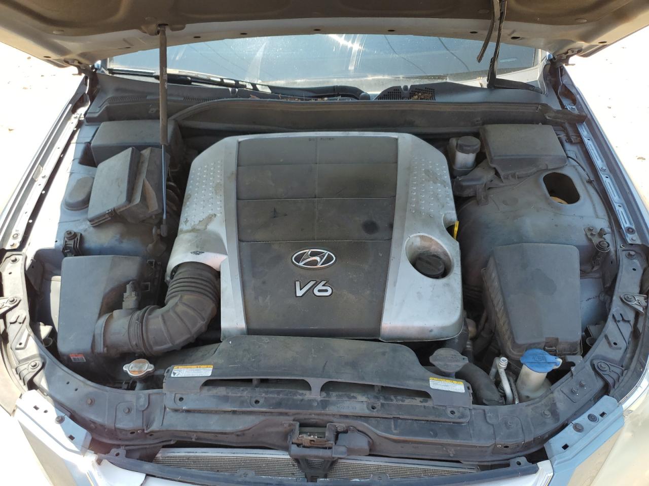 2010 Hyundai Genesis 3.8L VIN: KMHGC4DE4AU097387 Lot: 59545485