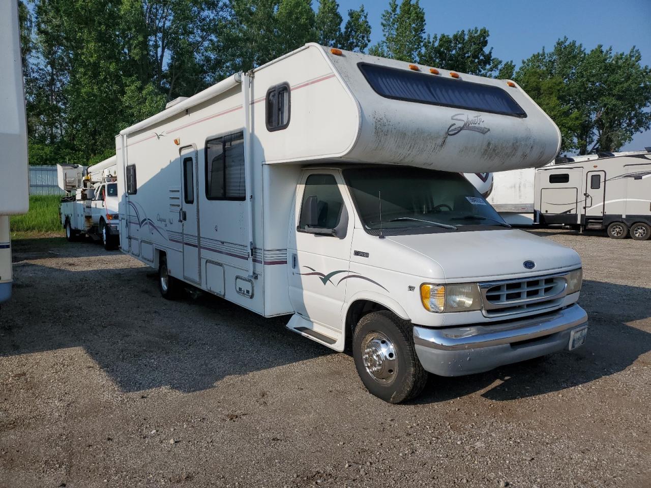 1998 Ford Econoline E450 Super Duty Cutaway Van Rv for Sale in Davison, MI - Minor Dent/Scratches