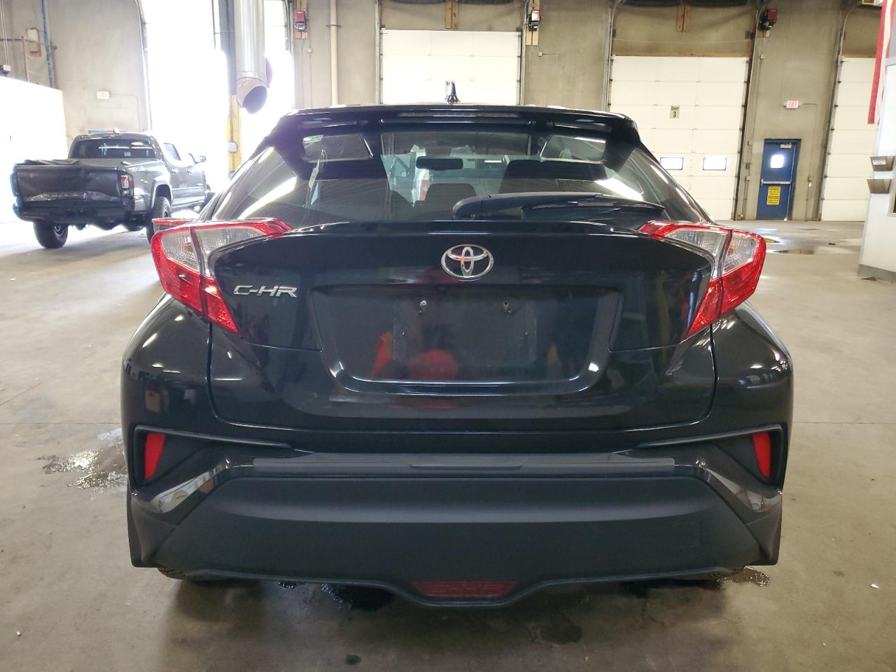 2018 Toyota C-Hr Xle VIN: NMTKHMBX7JR001713 Lot: 63001175