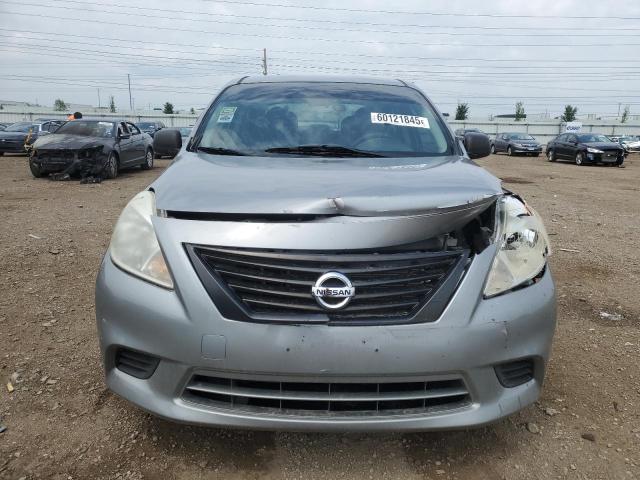  NISSAN VERSA 2013 Сріблястий