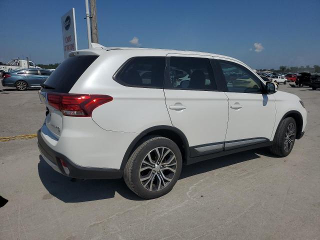  MITSUBISHI OUTLANDER 2018 Biały