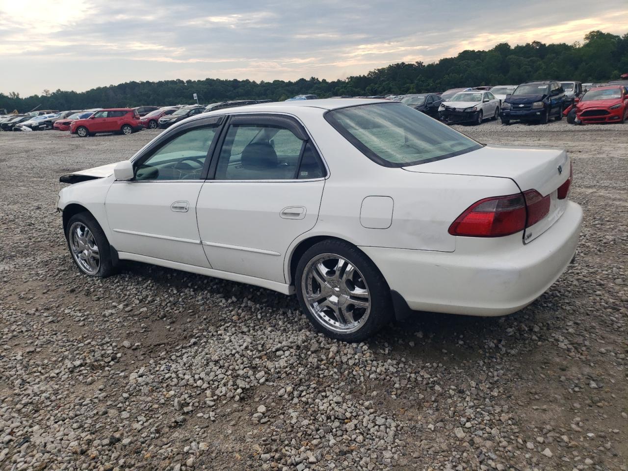 HONDA ACCORD 1999 VIN 1HGCG565XXA02110 фото 2