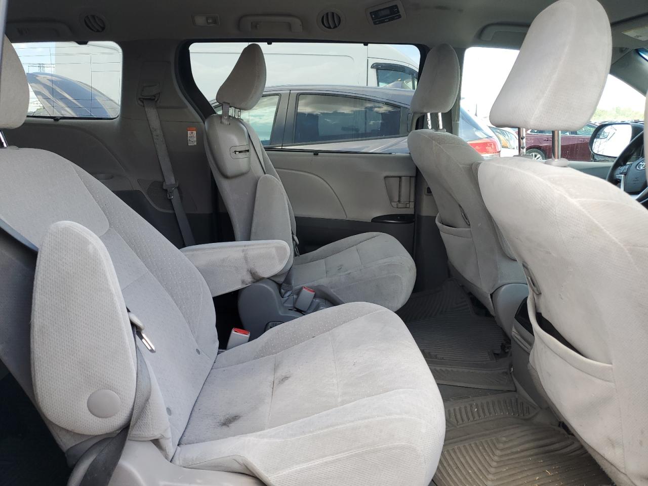 2015 Toyota Sienna Le VIN: 5TDKK3DC9FS578239 Lot: 62958195