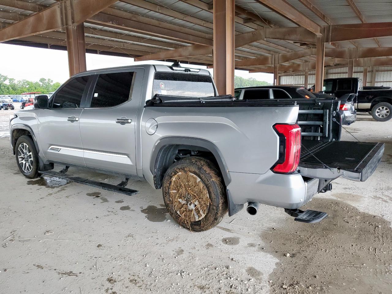 TOYOTA TUNDRA 2024 VIN 5TFMA5AB2RX036191 фото 2
