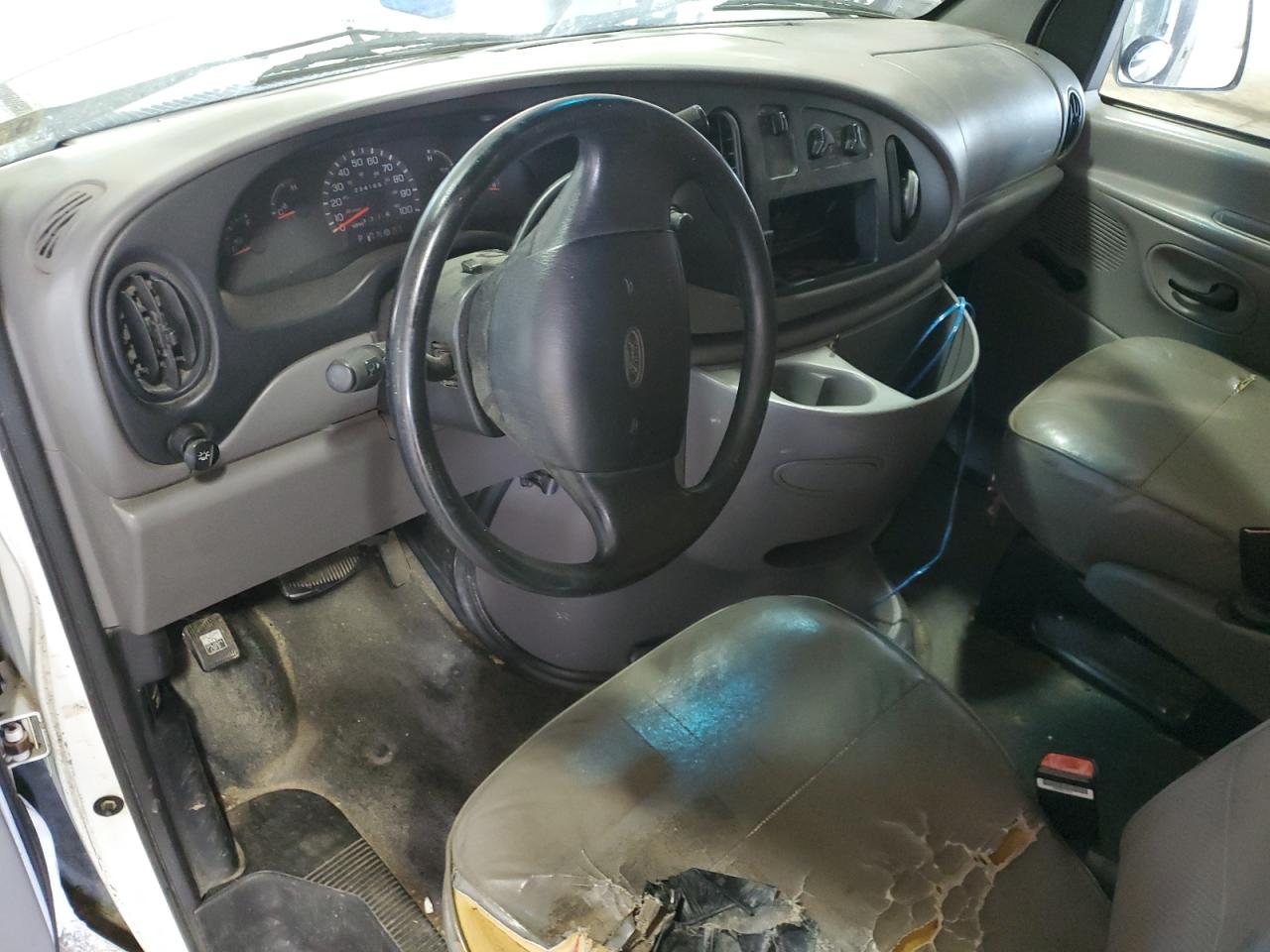 1998 Ford Econoline E150 Van VIN: 1FTRE1428WHC17722 Lot: 62459575