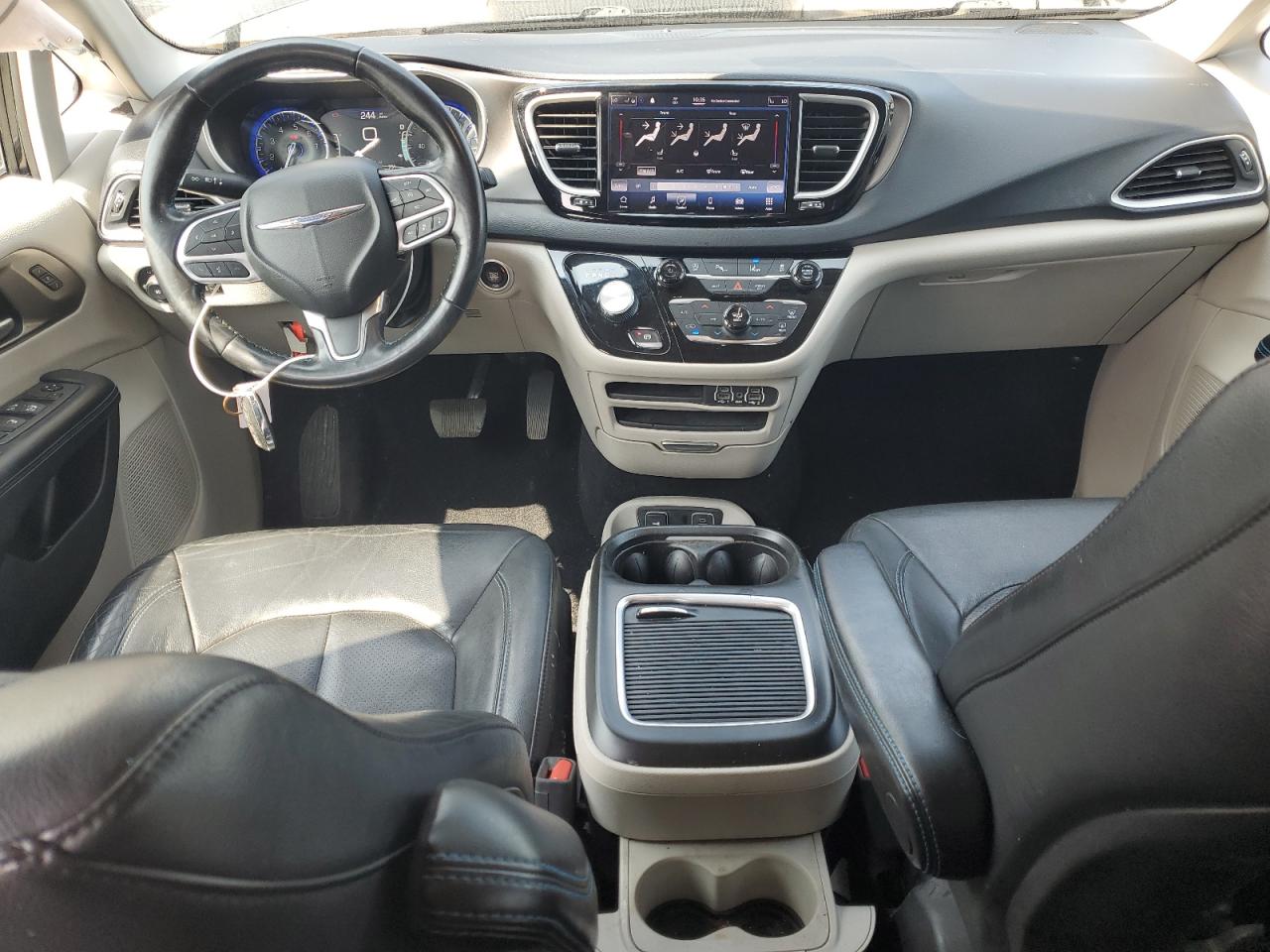 2021 Chrysler Pacifica Touring L VIN: 2C4RC1BG5MR585202 Lot: 60267735