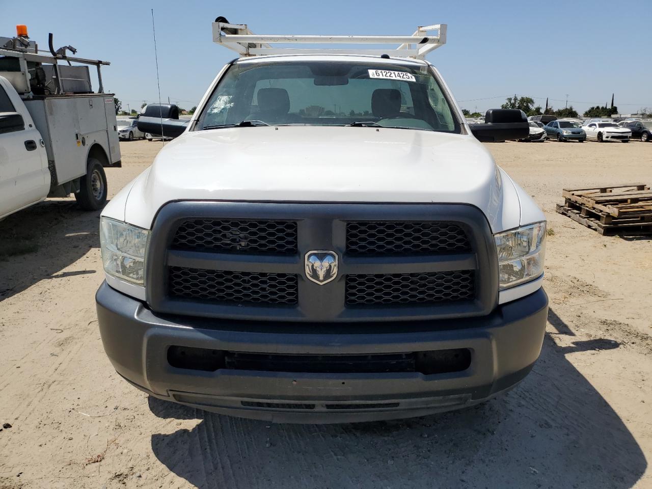 RAM All Models 2017 VIN 3C6MR4AJ4HG662555 photo 5