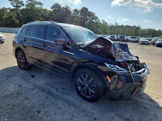  VOLKSWAGEN TIGUAN 2022 Black