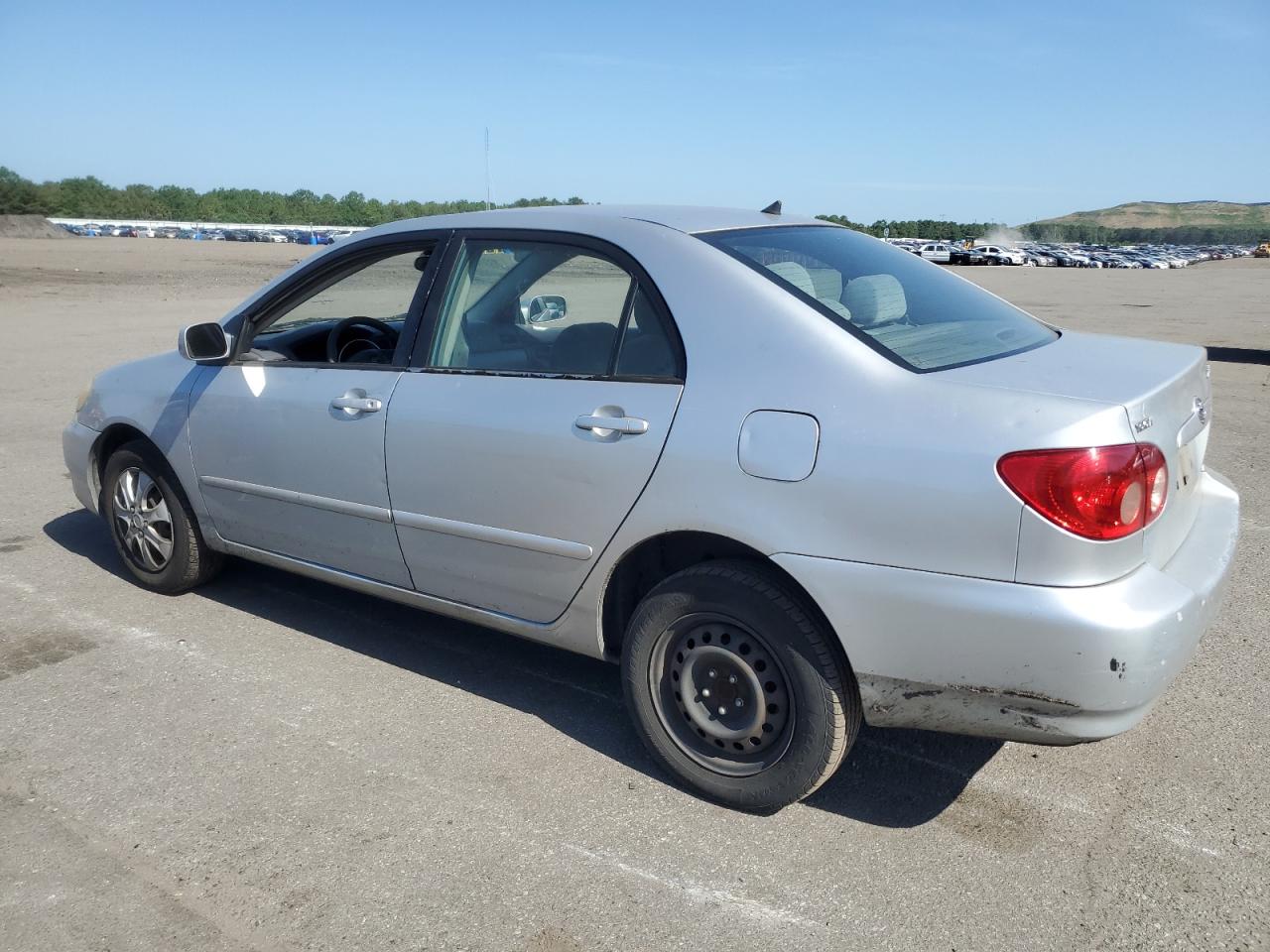 TOYOTA COROLLA 2005 VIN 2T1BR32E25C321978 фото 2