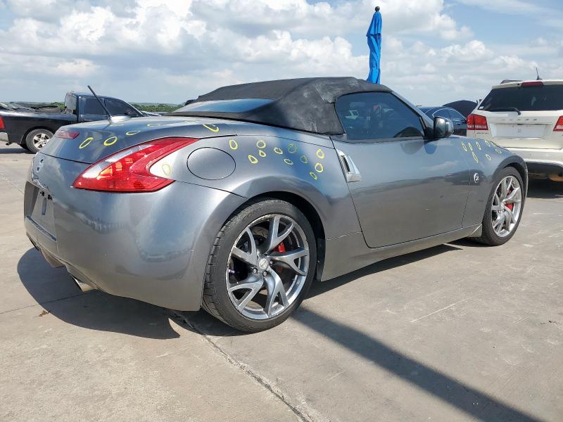 Cabriolets NISSAN 370Z 2015 Szary