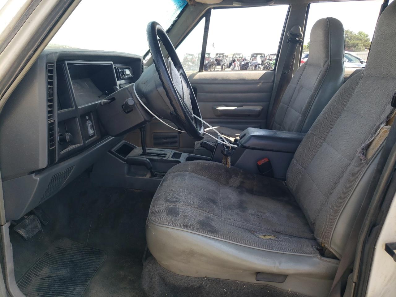 1996 Jeep Cherokee Se VIN: 1J4FJ28S2TL200691 Lot: 60932315