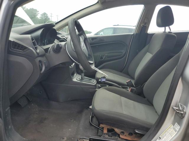 Hatchbacks FORD FIESTA 2016 Srebrny
