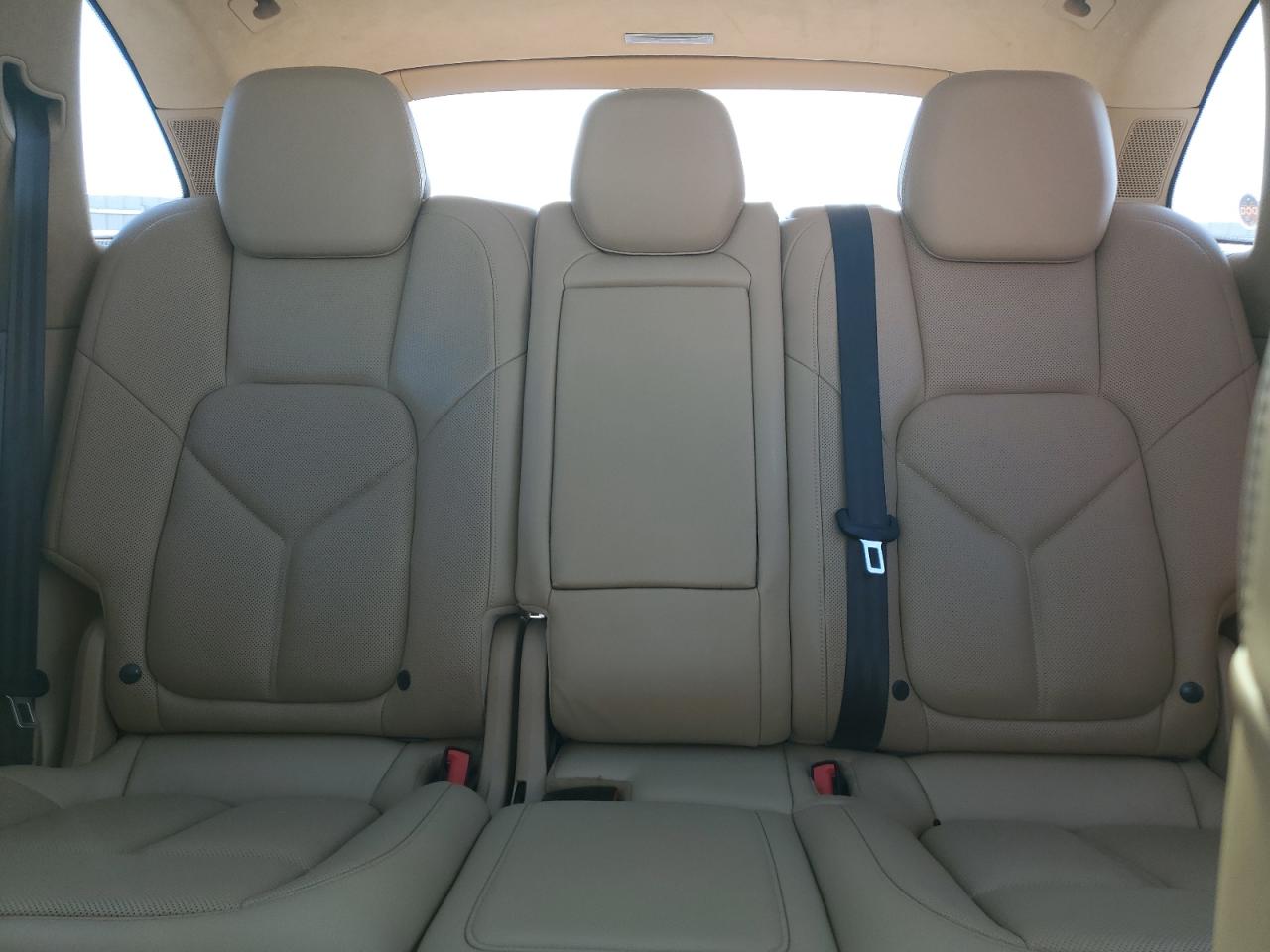 2015 Porsche Cayenne Turbo VIN: WP1AC2A27FLA81270 Lot: 59062005