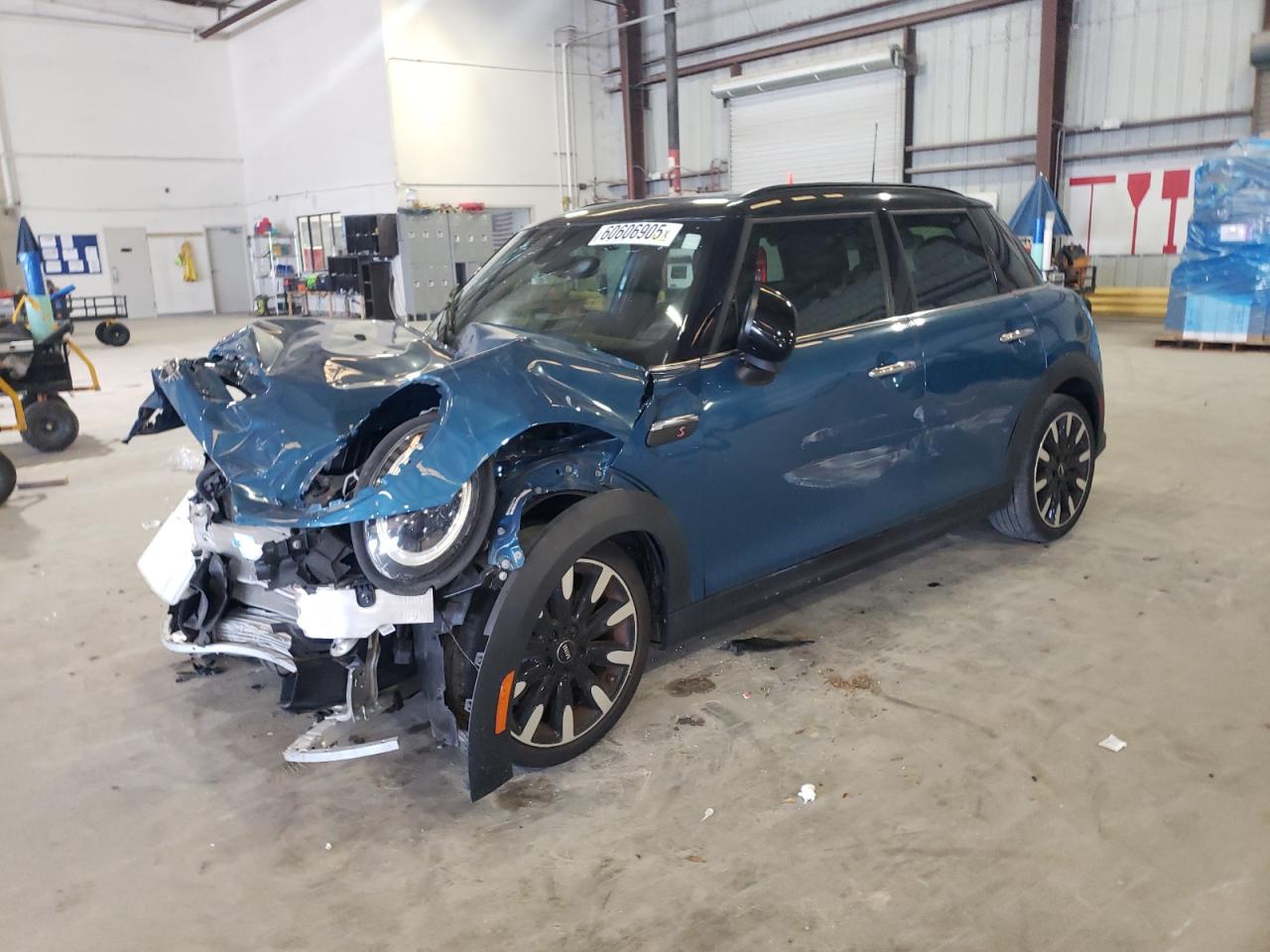 2021 MINI COOPER | WMWXR3C02M2N99444