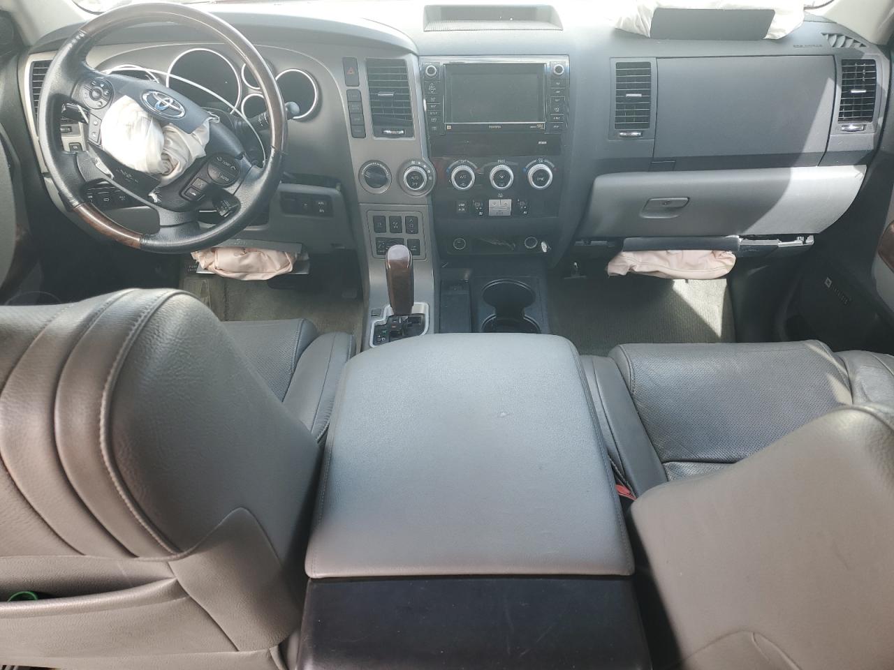 2010 Toyota Sequoia Platinum VIN: 5TDDW5G14AS026949 Lot: 61305105
