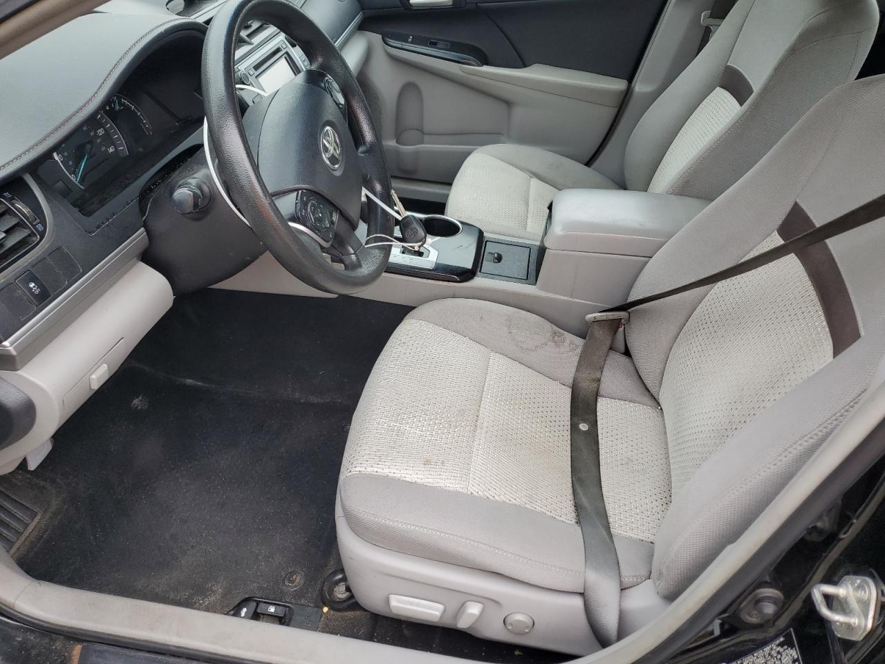 2014 Toyota Camry L VIN: 4T4BF1FK2ER432418 Lot: 62386275