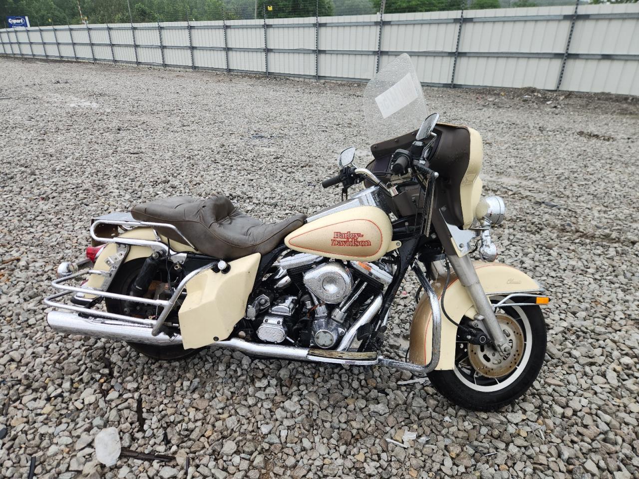 1990 Harley-Davidson Flht Classic იყიდება Louisville-ში, KY - Front End