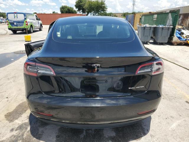  TESLA MODEL 3 2021 Черный
